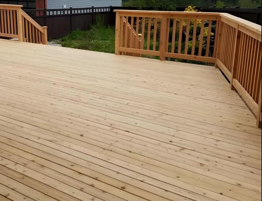 公园景观防腐木地板：自然质感入景，格调升级焕新_复制